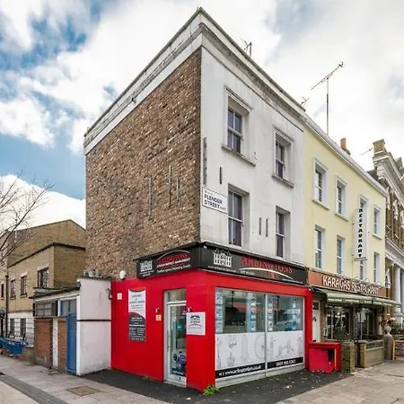 Oyo Home Plender Street 1